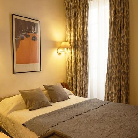 Hotel Du Cygne Paris Luaran gambar